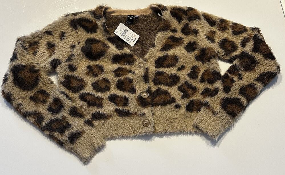 Widsor Women’s Sz XS So Fierce Leopard Print Eyelash Knit Cropped Cardigan NWT